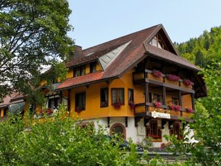 Hotel Todtnau - Brandenberg Hotel Gasthaus Hirschen immagine 1